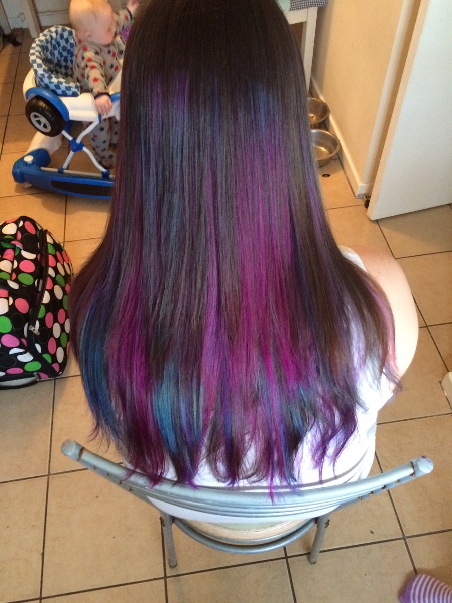 pixietrixhair's tweet photo. @OsmoUK #colourpsycho #creativecolour #galaxyhair #balayage
Wild purple, wild cerise, wild cobalt, wild fuchsia https://t.co/piDyqvoInk