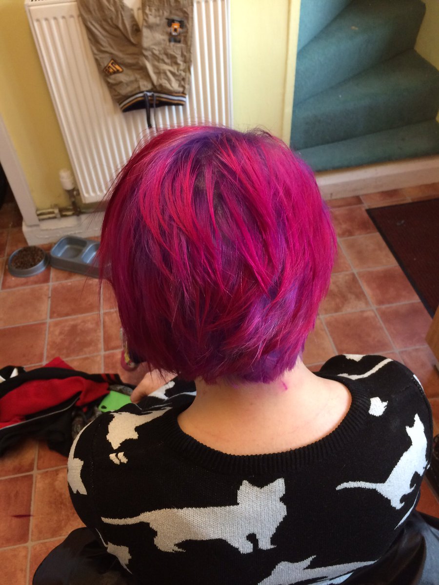 pixietrixhair's tweet photo. @OsmoUK #colourpsycho #creativecolour #hair #undercut tamed purple roots & wild cerise https://t.co/Dw9DCgMvCk