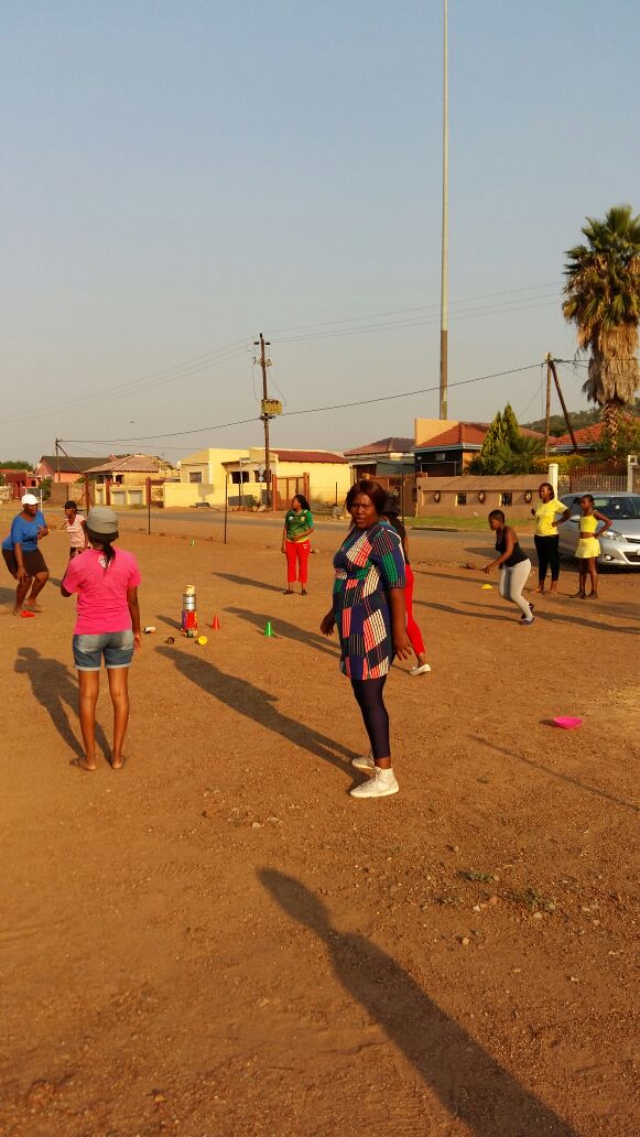 BachanaMokoena's tweet photo. get involved choose #indigenous_games fix to #healthyliving #DrugsTswadaar #CotsaysNotoDrugs @SAPoliceService https://t.co/8o5dcl1GS4