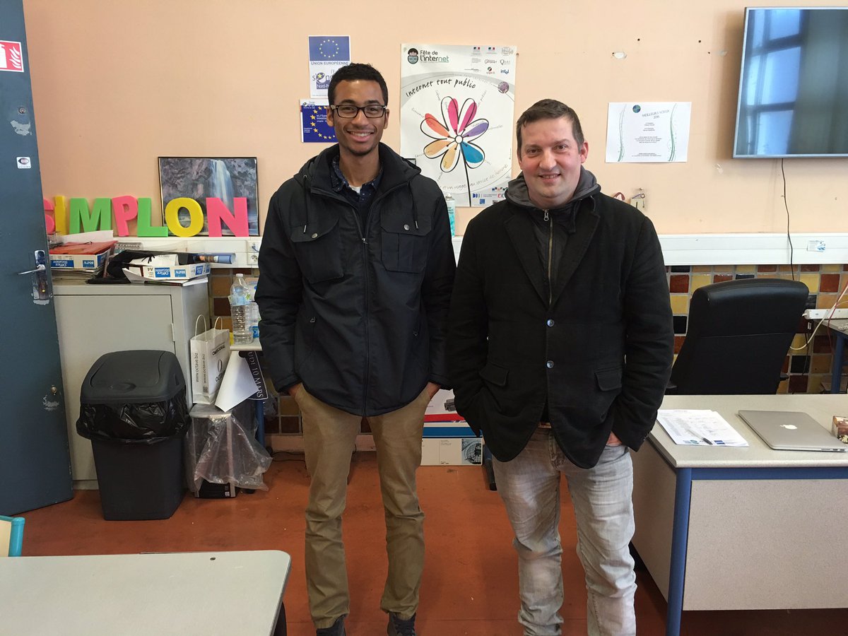 SimplonRoubaix's tweet photo. Retour d'expérience et échange avec nos amis de Narbonne #Simplonsmus2016 https://t.co/ou7jPLcbt7