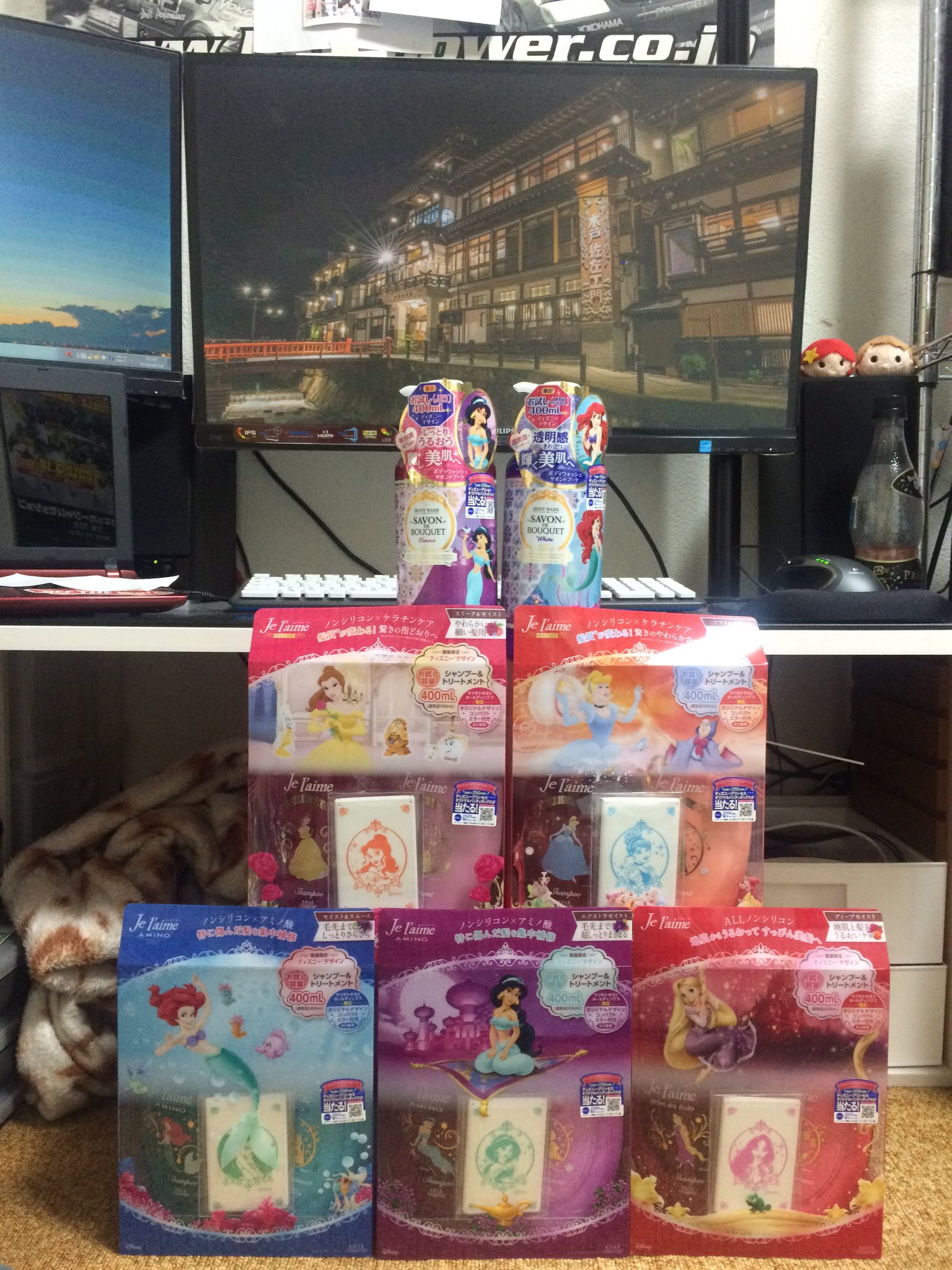 ぺすphoto 記録係 マツキヨ限定だったのか ドラックストアまわりまくったわw ボディーソープは印刷シールなのがちょっと残念だった ディズニー ジュレーム サボンドブーケ T Co Pqm3zcii0i
