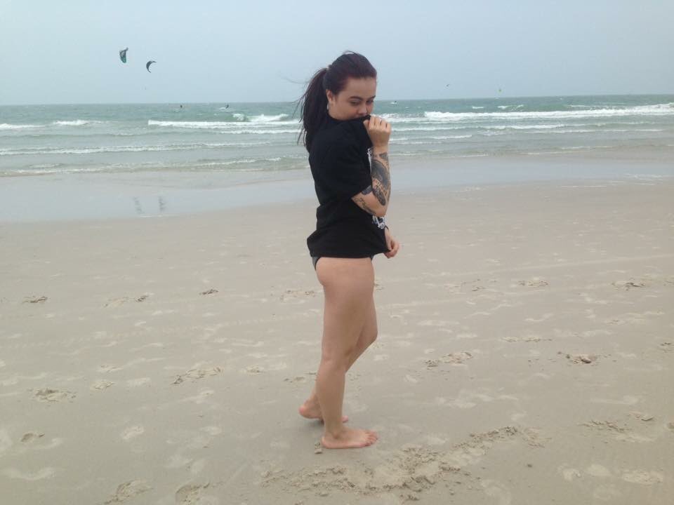 เเคล้ว tweet media