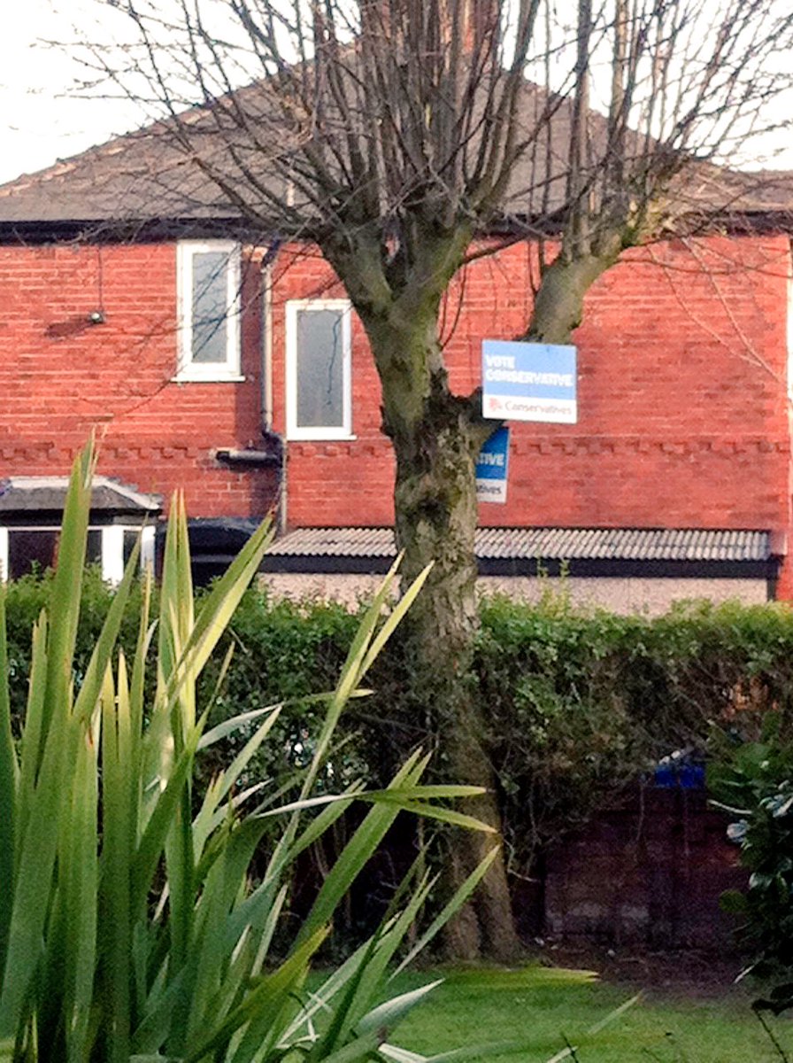 AudenshawTories's tweet photo. ๐ Still baffled by having a #communist candidate in #Audenshaw? ๐ #moretoryboards #labourwho? https://t.co/2Hwb8eyrdy