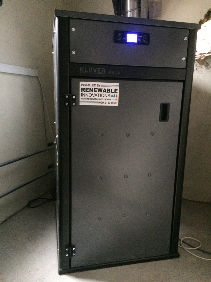 Renewableinnova's tweet photo. Klover PB 24 plumbed into a 500L @JOULE_SOL_UK #ThermalStore #Renewable #Energy #Biomass #Green #Wales #Caerphilly https://t.co/uHGubi3DTi