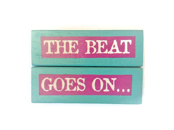 funktjunk's tweet image. etsy.me/1qqQuY4 via @funktjunk 
#Thursday #thursdaysoundtrack #thebeatgoeson #recycled #decor #giftideas