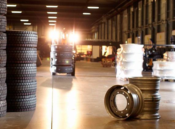 heuvertyres's tweet photo. It's all about the rim https://t.co/fU6JdtGx9a https://t.co/hX5jTKkz3u https://t.co/OkSgZkg128