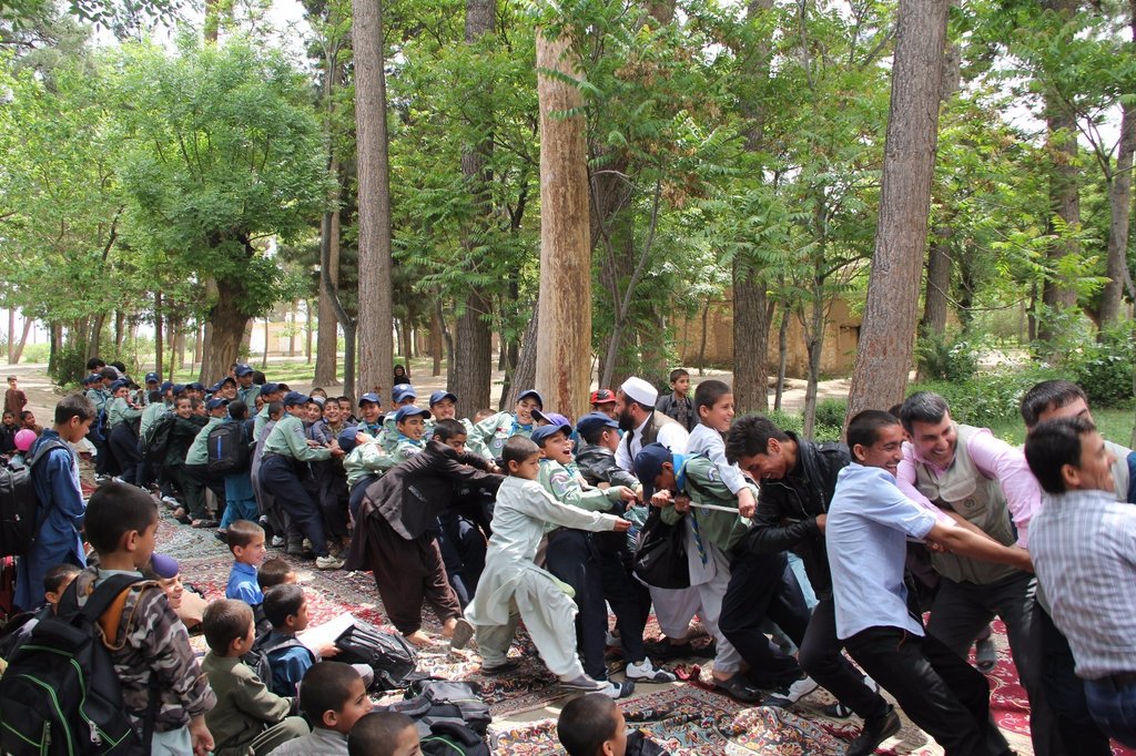IHHen's tweet photo. Stationery items and clothing have been distributed to nearly 300 orphans in #Afghanistan's Herat city. https://t.co/s4TrliJeQi