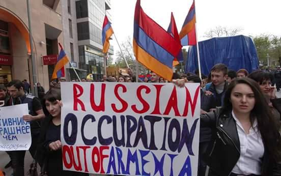 Ermenistan'da Rusya Karşıtı Eylemler Yapıldı
