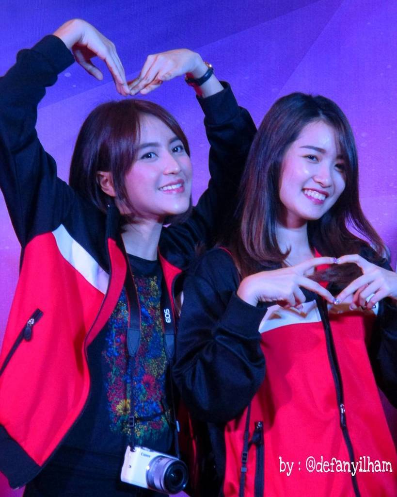 NoviAnatic_ARMY's tweet image. Ini namanya mutii sama tata (Duo Mutiara) #SharePictChiBi @defanyilham si imut dan manis itu julukan nya #cherrybel…