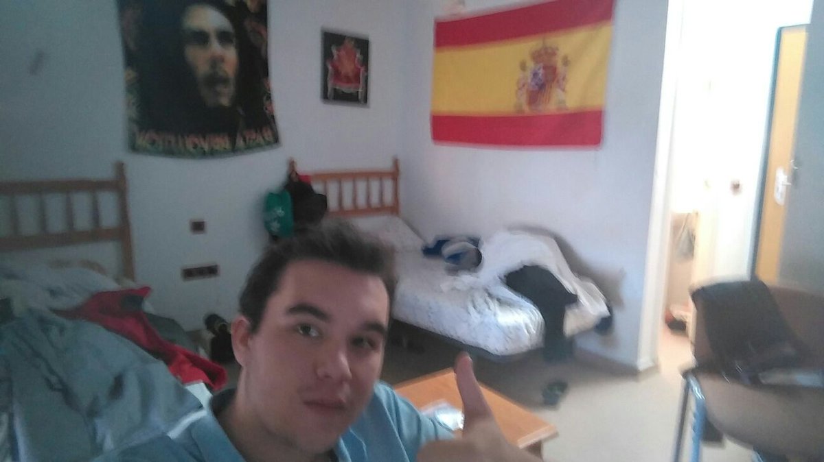 ciguenofc's tweet photo. Gracias don vicente por la convocatoria con la @SeFutbol un autentico honor. https://t.co/jaCbzxAofS