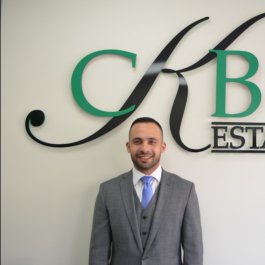 EstatesIT's tweet photo. RT @allagentsuk: 🌟🌟🌟🌟🌟 @CKB_Estates -Kemal Bicer &amp; Cengiz Kemal-In my opinion, this one bra. https://t.co/qfXYdTuSZI https://t.co/mnbUSWeR33