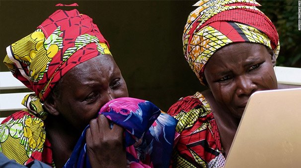 Kaçırılan kızlardan iki yıl sonra ilk görüntü! bit.ly/23H2vai