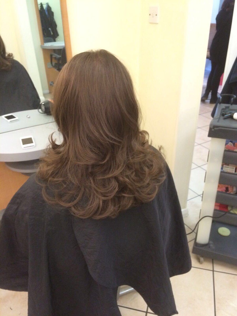 EricJonHair's tweet photo. How about one of these styles and colours? Anthony had really got his feet under the table here at Eric Jon https://t.co/T35qGZCnnV
