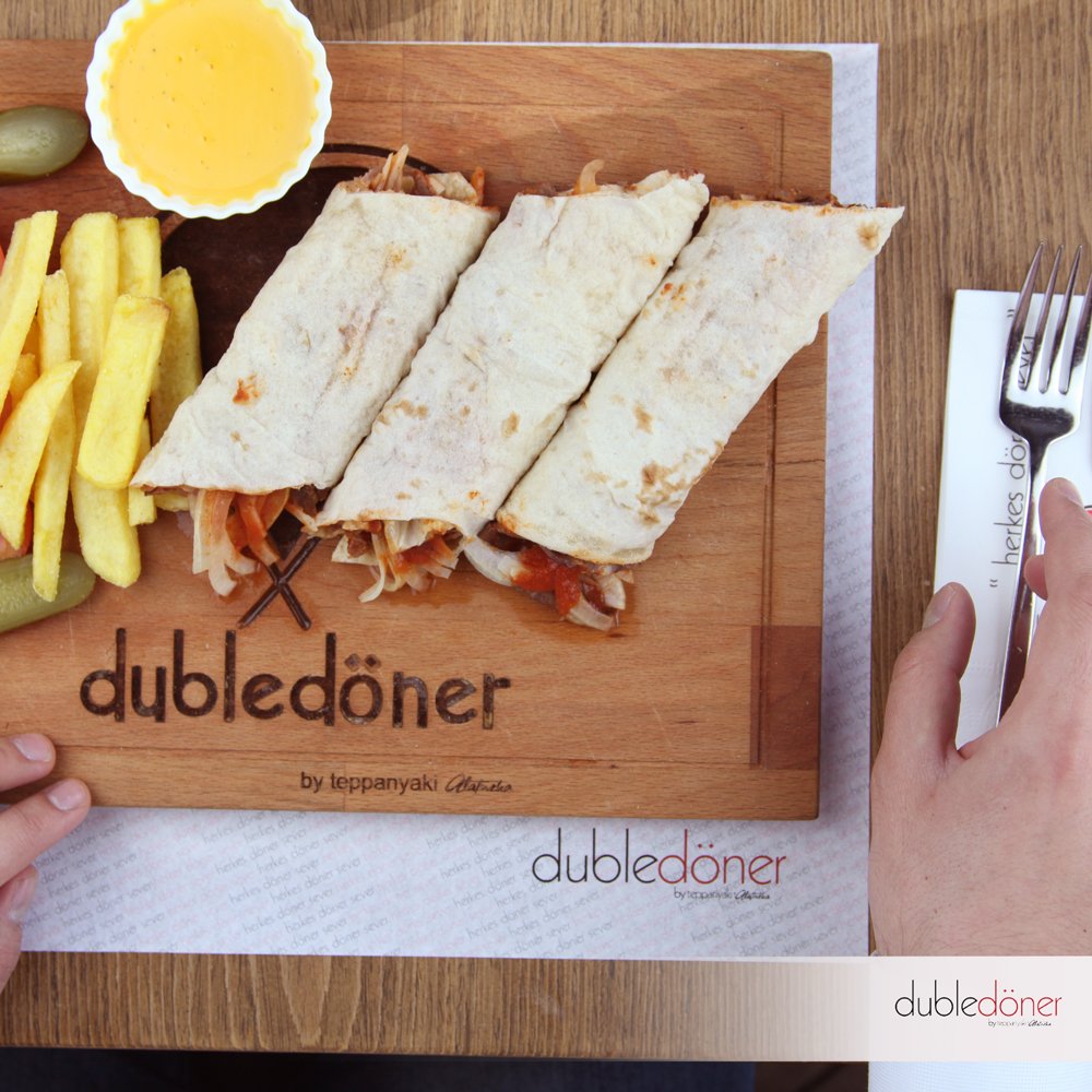 Ankaralılar iyi dönerden anlar, öğle arasında Duble Döner’le doyar.