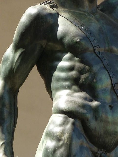 arteideorg's tweet photo. Perseus with the Head of Medusa (detail), Piazza della Signoria, Firenze, Italy _ by Benvenuto Cellini https://t.co/sB9pIK8wwP
