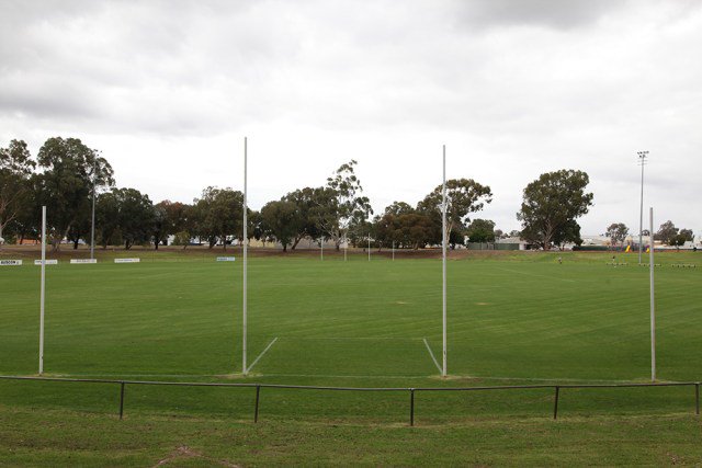 EditorPerthMint's tweet image. Kelmscott Bulldogs allowed back after footy ban yourlocalexaminer.com.au/kelmscott-bull… via @Your Local Examiner