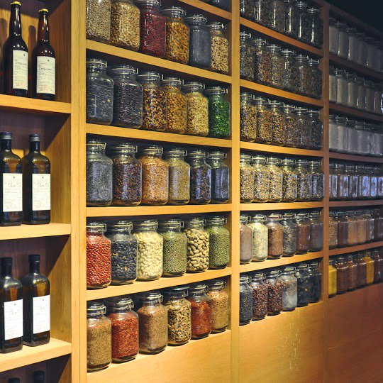 MoonliteBali's tweet photo. Collected throughout the island, these exotic spices inspires unique culinary experience. https://t.co/rXr5UG3vty https://t.co/v5Pic3SXuq