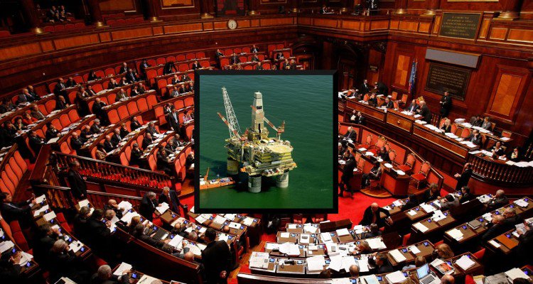 lercionotizie's tweet photo. Il governo fa confusione tra i referendum: domenica si vota per trivellare il Senato
leggi: https://t.co/yus08FGaKv https://t.co/WrvBwvQ4l6