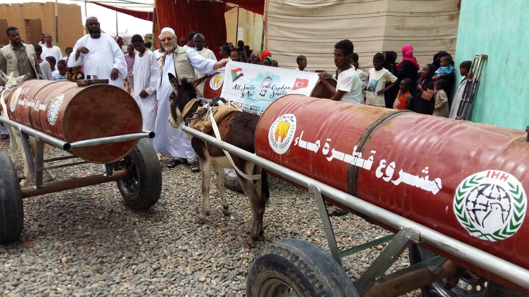 IHHen's tweet photo. In Sudan, we've provided vehicles to orphan families to help them transport water to distant places. https://t.co/wAKTy7JLB7
