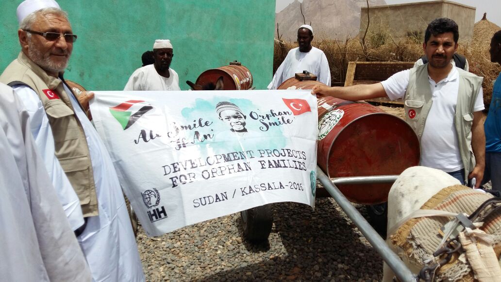 IHHen's tweet photo. In Sudan, we've provided vehicles to orphan families to help them transport water to distant places. https://t.co/wAKTy7JLB7