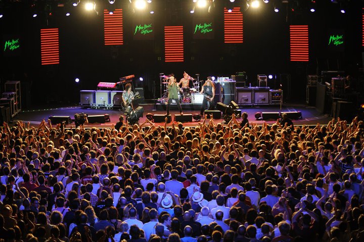 LeTemps's tweet photo. Découvrez le programme du Montreux Jazz Festival 2016 https://t.co/lPgV9mHgCH #MontreuxJazz #MJF15 https://t.co/Z5Mu2rmrHv