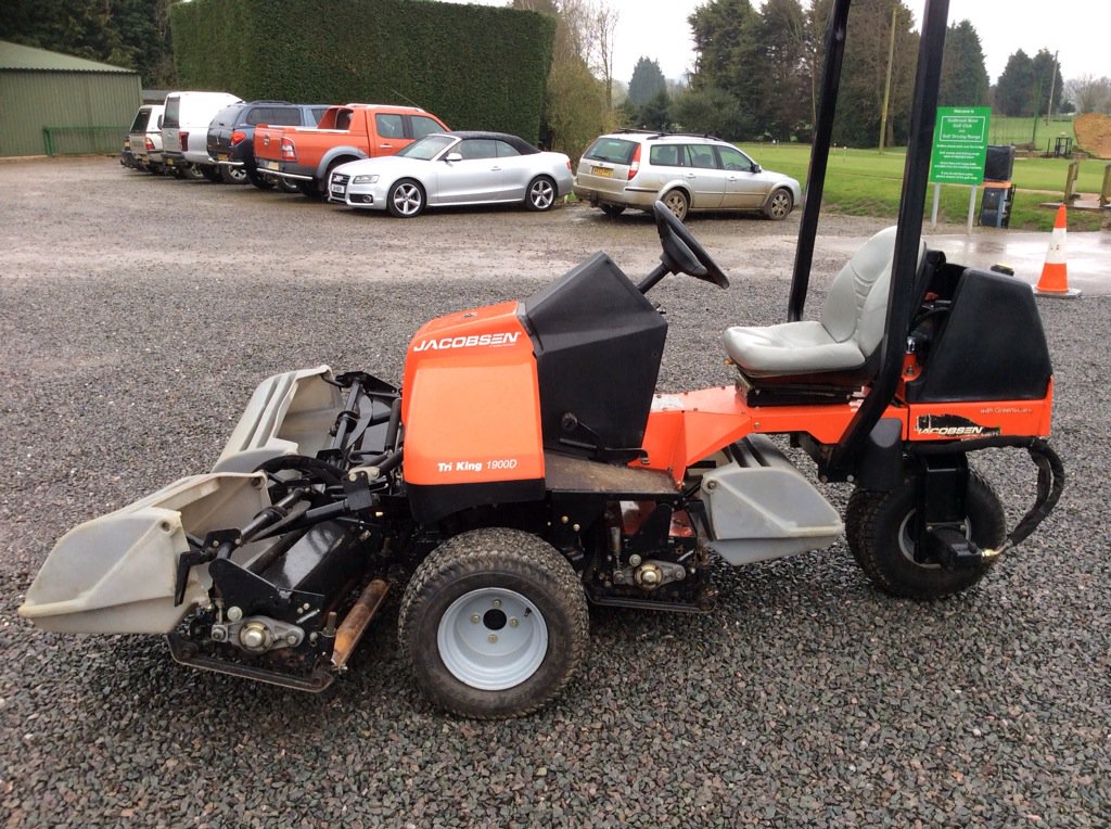 FTMachinery's tweet photo. @RansomesTurf @JacobsenTurf Triking 2006, hours 2060 £4950.00 plus vat #SecondLifeMachine https://t.co/Ys1uiqbvDp