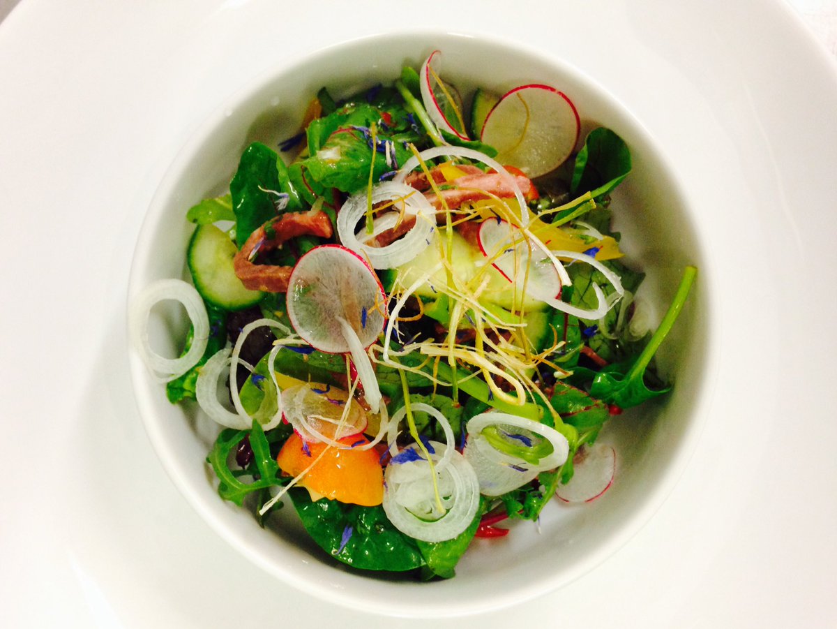 BudeRiverLife's tweet photo. Today's Thai Beef Salad https://t.co/JZQH8pQxYn