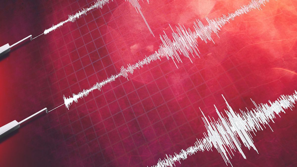 T13's tweet photo. 🔵 AHORA | Sismo se registra en la zona central  » https://t.co/AuvZgXnRmW https://t.co/mwRmU7CSK0