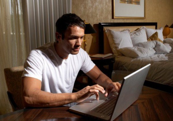 TreeLifeTCF's tweet image. Как «жить» рядом с мужчиной трудоголиком? - tree-life.in.ua/novosti/60-kak…  #мужчина_трудоголик #трудоголизм