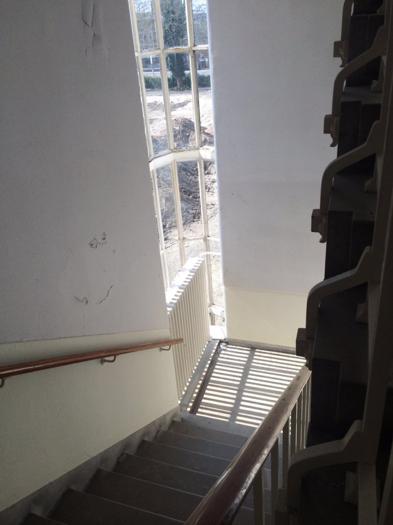 Kijkje in het #Zuiderziekenhuis voor de #herbestemming met Martijn Bok en <a href="/ImpactVastgoed1/">Impact Vastgoed</a> @BOEiArnoBoon #tuindorpen