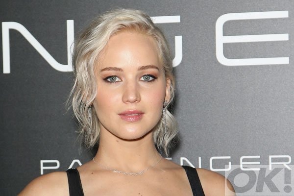 Jennifer Lawrence Flashing Flesh Jennifer Lawrence Suffers