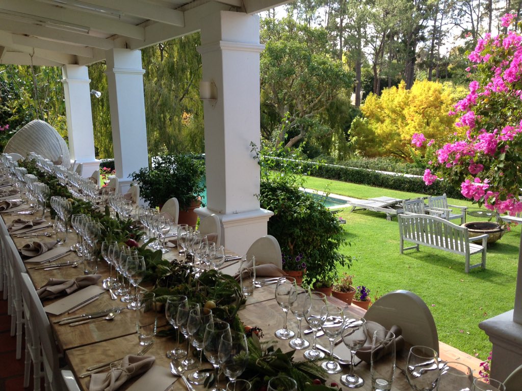 The scene is set for our edible flower wine pairing with <a href="/PureGoodSA/">Pure Good</a> #EarthboundPureGood