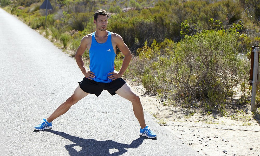 runnersworldnl's tweet photo. Last van slijtage aan je heupen? Check hier de risicofactoren en wat je er tegen kunt doen: https://t.co/62iIAiy9ON https://t.co/oSskMJujVP