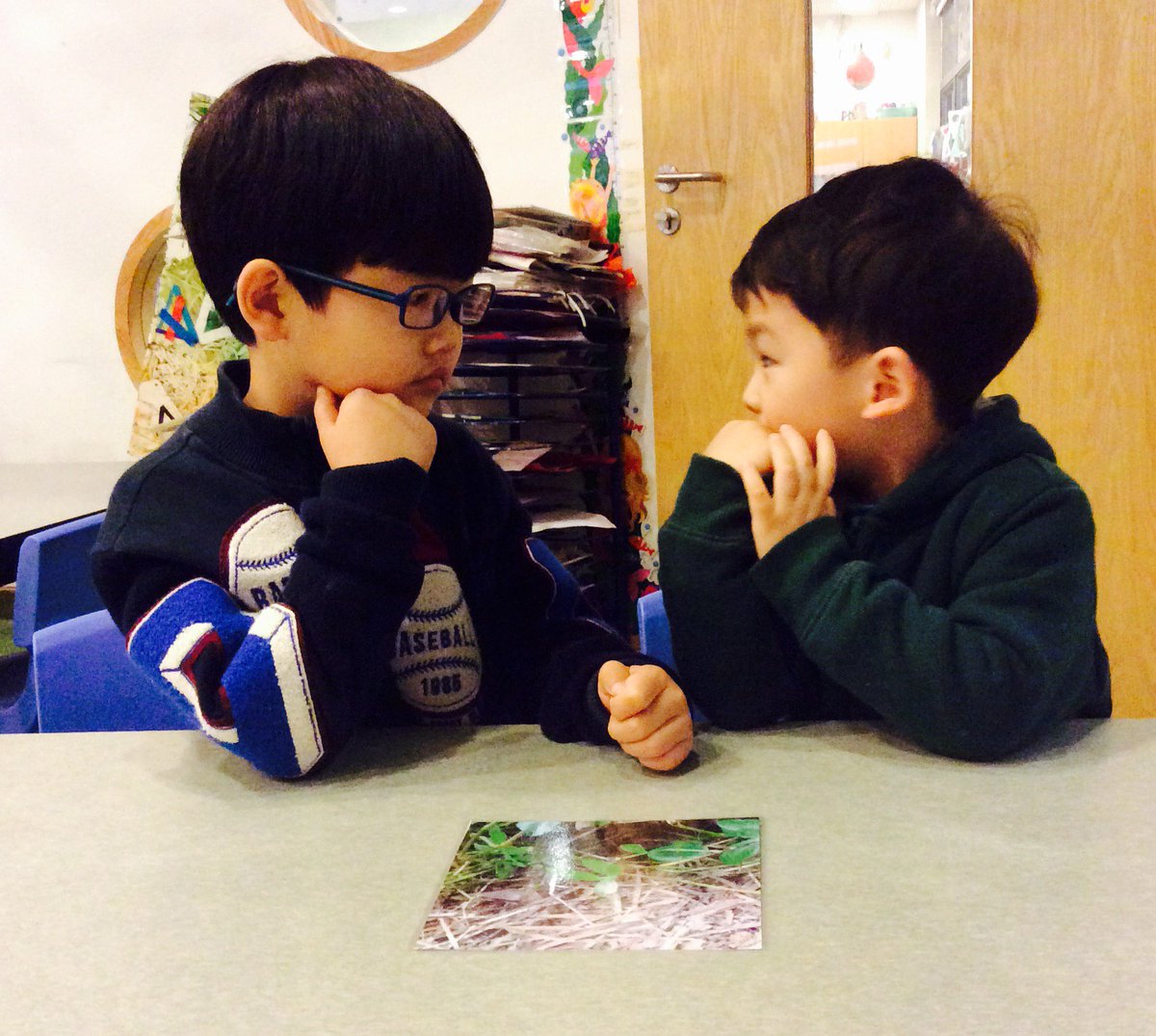 Liddy60's tweet photo. @MYPdesigntech agree. Learning to listen and contribute is big. PreK 2-5 year olds are already practicing #chatsis https://t.co/UVp6unSSPG