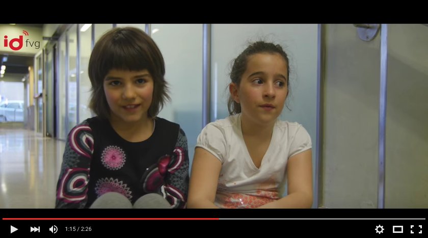 TriesteSocial's tweet image. Come i bimbi di #trieste raccontano la rete, che simpatia! bit.ly/1Q94QkS #insiel #idfvg #triestesocial