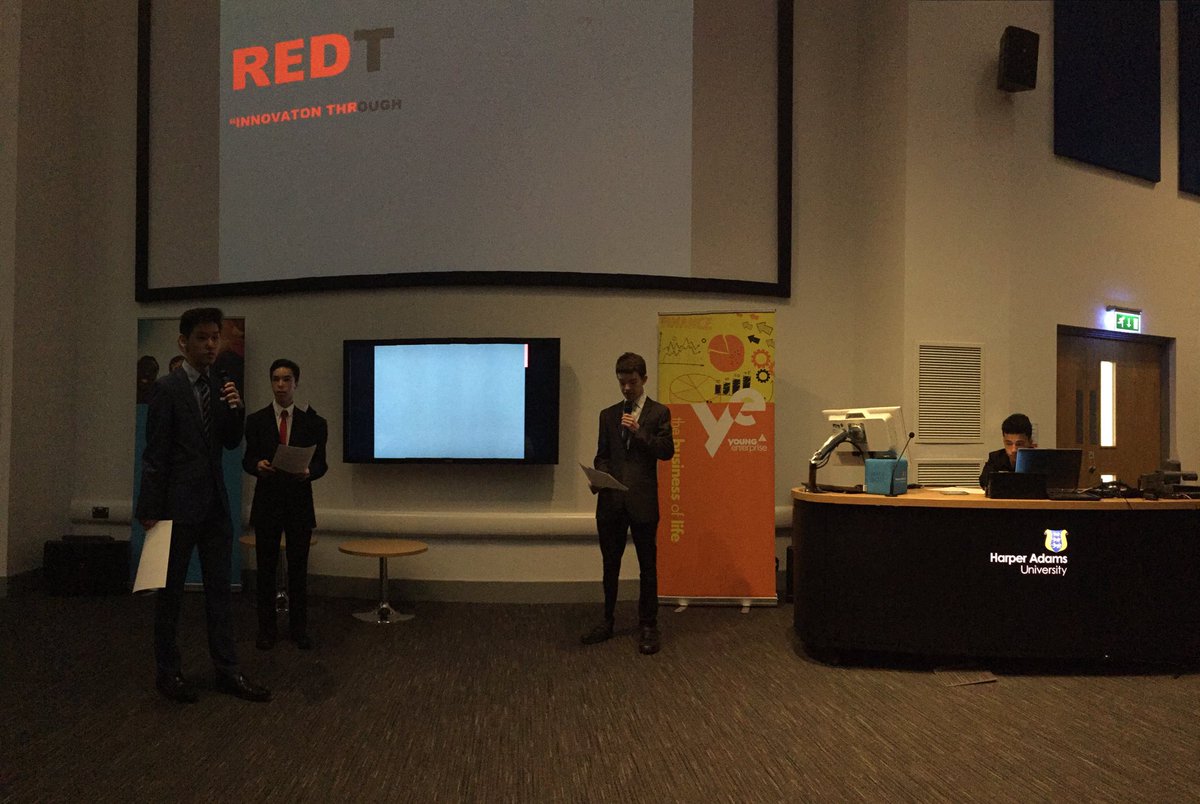 YE_Shropshire's tweet photo. @RedTexGames having a quick practice with the mics and big screen. #YECompany https://t.co/995abKFCLf