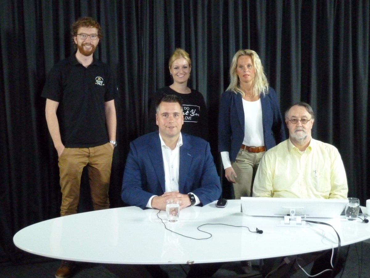 Wij zijn klaar voor het live webinar van @Pilznederland, u ook? Aanmelden kan nog at-aandrijftechniek.nl/algemeen/webin…