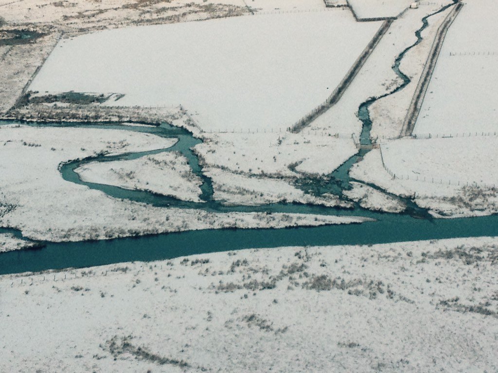 TheSameHillside's tweet photo. In the last of the winter snows, the confluence of Potrail and Daer waters - the start of the Clyde. https://t.co/SCTQNgO9Wx
