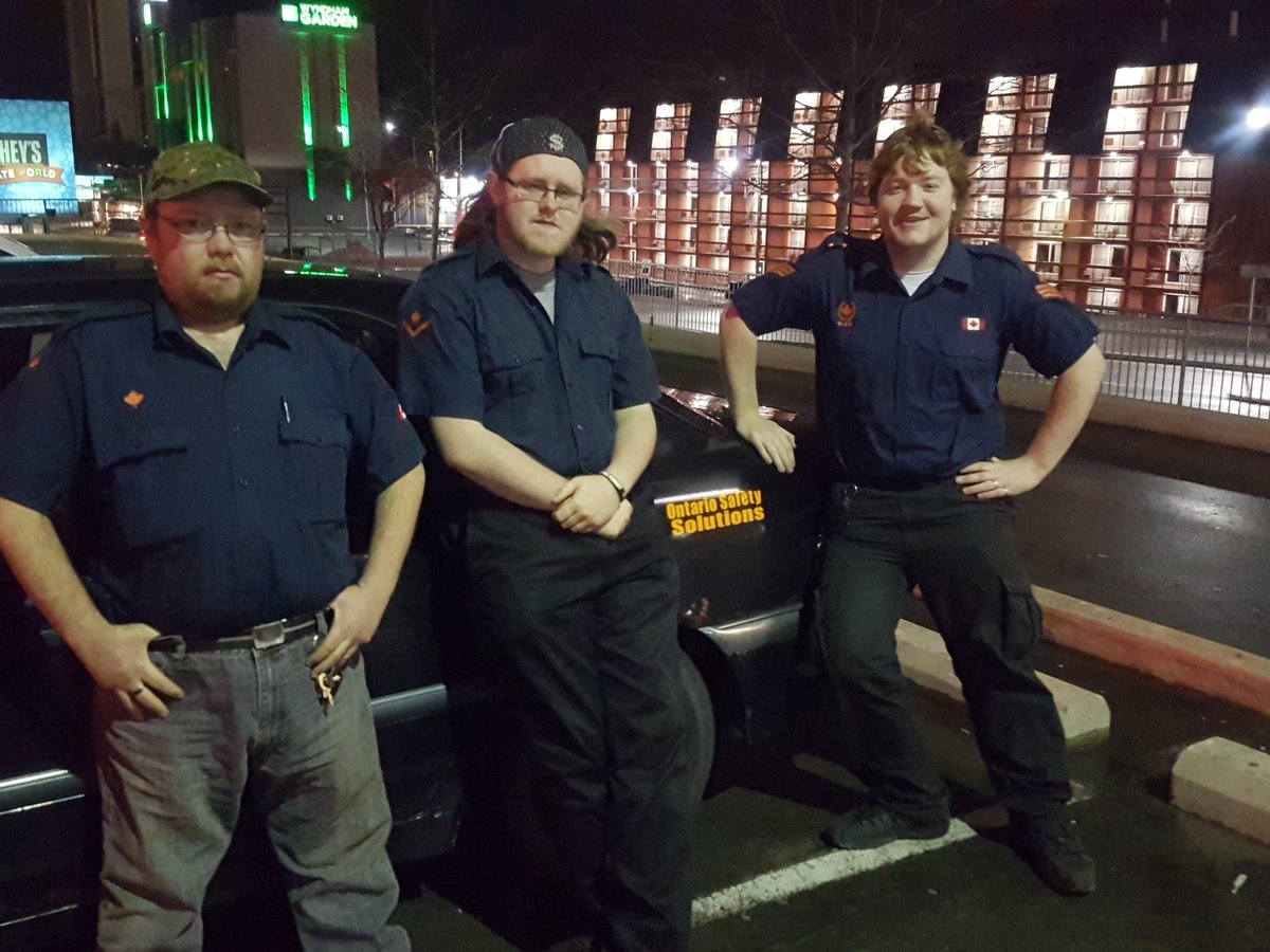 OntSafety's tweet photo. Out commencing training with the new recruits! Thanks Tim for assisting with training (far right) https://t.co/rqrhlJCPGw