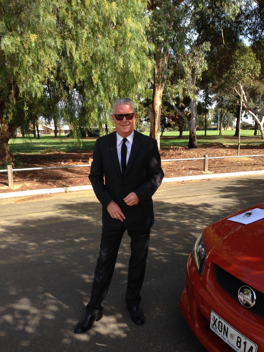tezza_o's tweet photo. martini shaken not stirred ........I say..... https://t.co/58SqWyd8WA