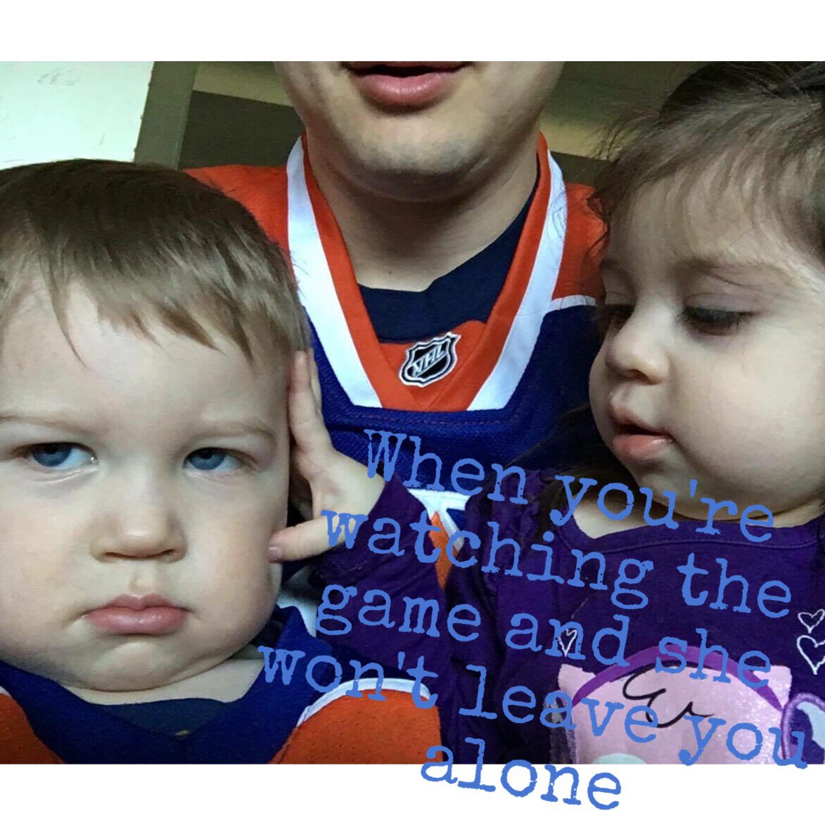 83L4rt's tweet photo. "When you're trying to watch the game and she won't leave you alone" #nhl #oilers #FarewellRexallPlace #hockeynight https://t.co/tw2Iiia9EI