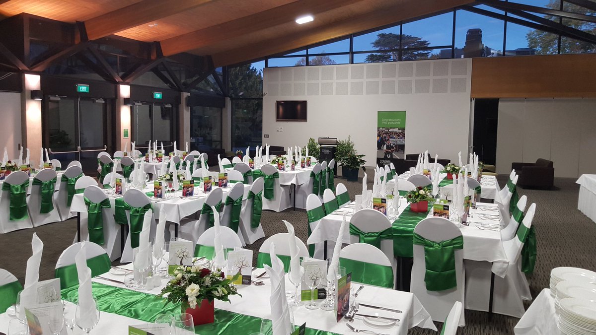 LUAlumniNZ's tweet photo. Getting ready for the Vice-Chancellor's Invitational PhD Dinner #LUAADay #LUNZAlumni https://t.co/MoFxlAD7Th