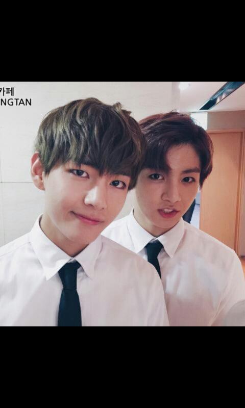 sani_2's tweet photo. #vkook https://t.co/Jzp2fM6kCb