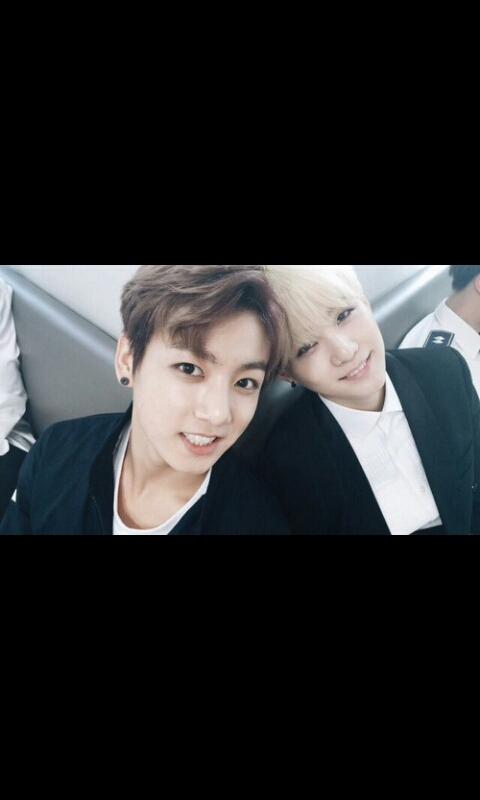 sani_2's tweet photo. #sugakook #SUGAKOOKIE https://t.co/kNs3OvVdih