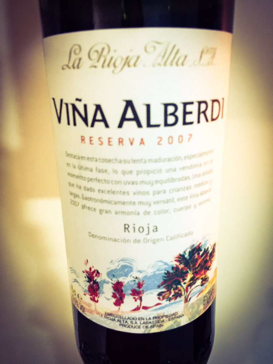 aramburu_'s tweet photo. Hoy tocó #ViñaAlberdi con la mejor compañía!  @riojawine_mx @RiojaWine_ES #vino #winelover #WineWednesday #Mérida https://t.co/QduWginsN3
