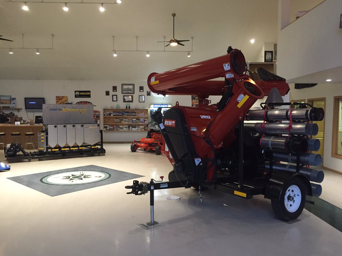 DuclosJody's tweet photo. #remgrainvac #vr12 sitting in the showroom at #frielingagequipment in great falls Montana! @AgGrowthIntl https://t.co/bH41trvcX4