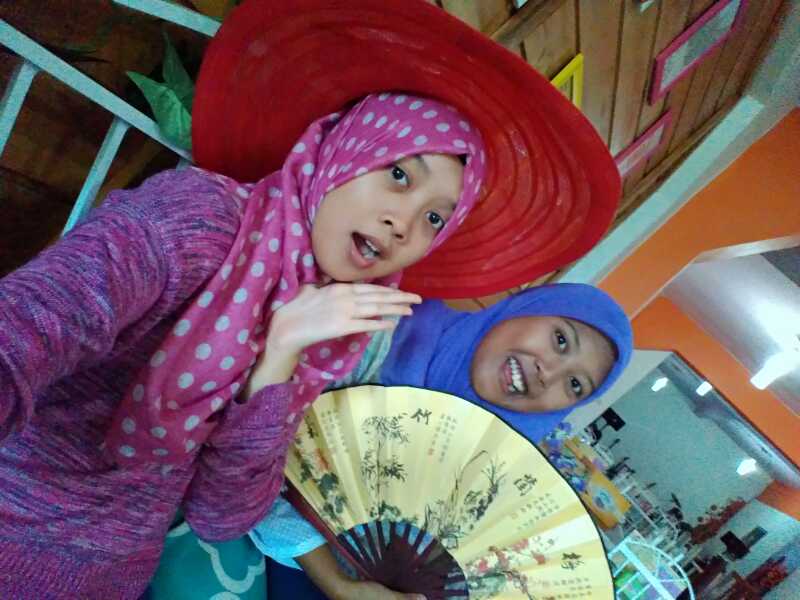 indisilvikasari's tweet photo. Qtime bareng @sitihasanah49 https://t.co/WNxTYsZ0Fi
