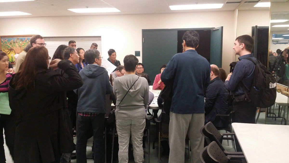 JoyceAreaRA's tweet photo. The City needs facilitation training. Chaos.Very cramped. Difficult to hear City staff #JoyceStation #vanpoli #vanre https://t.co/QtOooKTsZW