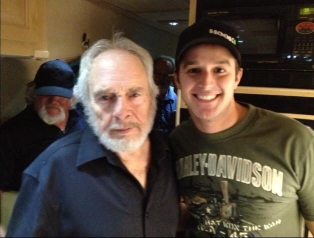 eastoncorbin's tweet image. Truly saddened to hear about the passing of Merle Haggard, a legend and one of my heroes!#MerleHaggard #hag