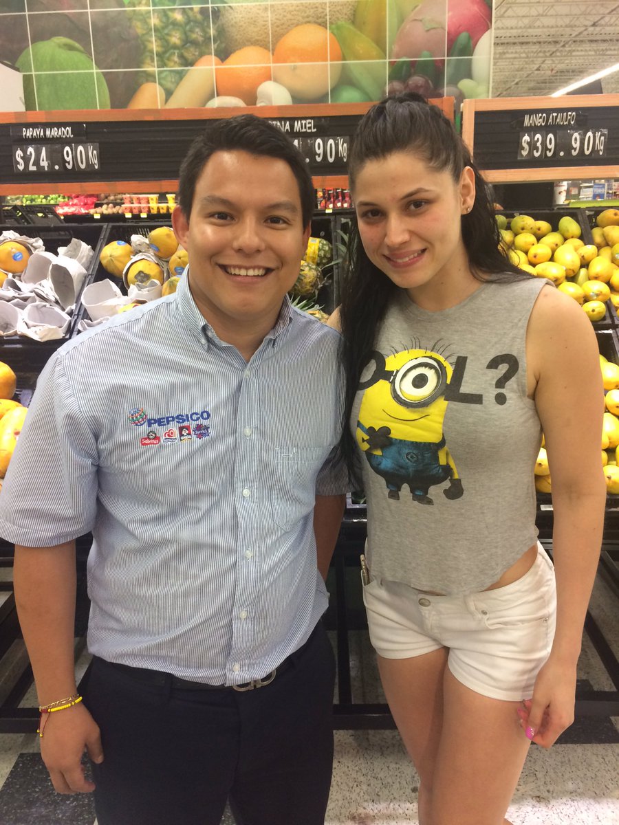 simonmendez's tweet photo. @Ruby_Gonzalezz 😊 https://t.co/TFUBWdMuyv